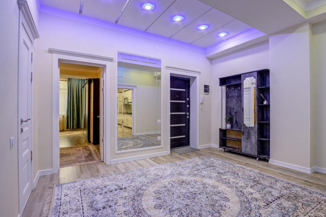 Appartement 2-Ком Квартира à Bichkek Extérieur photo